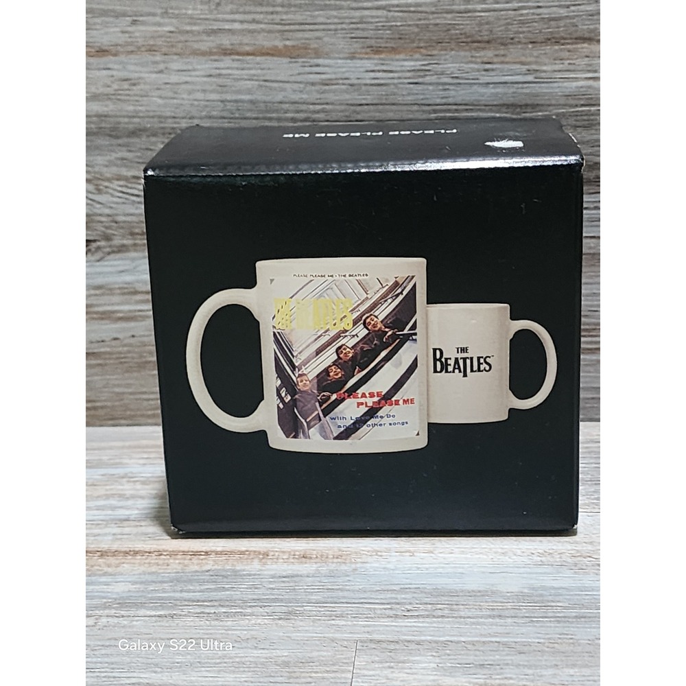 The Beatles Please Please Me Album Cover Coffee Mug 11oz 2009 Apple Corps New